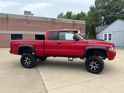 Used 2000 Dodge Ram 1500 Truck 4x4 Quad Cab image 4