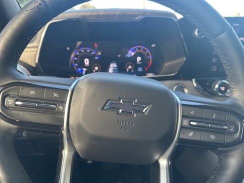 Used 2024 Chevrolet Colorado ZR2 w/ ZR2 Convenience Package III image 10