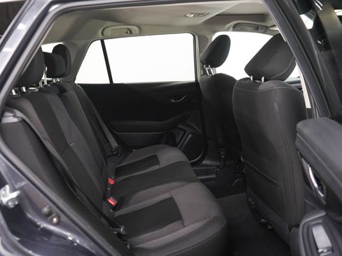 Used 2024 Subaru Outback Premium AWD/4WD image 12