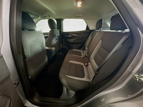 Used 2024 Chevrolet TrailBlazer LS image 27