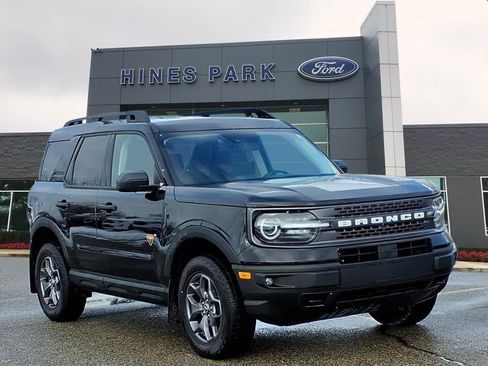 Used 2023 Ford Bronco Sport Badlands image 1