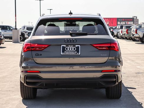 Used 2025 Audi Q3 2.0T Premium w/ Convenience Package AWD/4WD image 5