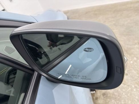 Used 2022 Subaru Crosstrek 2.5i Sport w/ Moonroof Package image 10