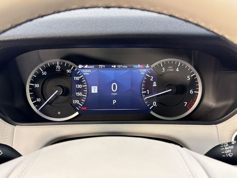 Used 2022 Land Rover Range Rover Velar R-Dynamic S image 19