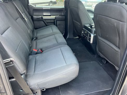 Used 2020 Ford F150 XLT w/ Equipment Group 302A Luxury AWD/4WD image 16