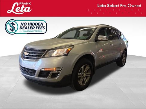 Used 2017 Chevrolet Traverse LT FWD image 1
