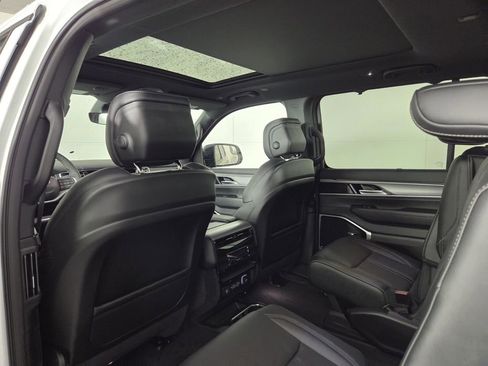 New 2026 Jeep Grand Wagoneer Limited AWD/4WD image 25