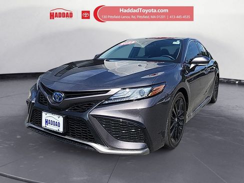 Used 2024 Toyota Camry XSE FWD image 1