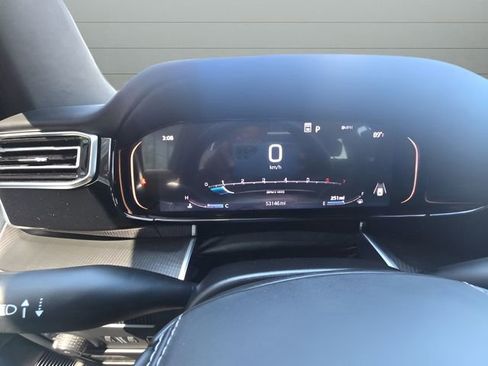 Used 2024 Jeep Grand Wagoneer L Series II w/ Quick Order Packagew 28T image 16