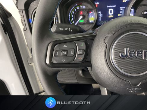 Used 2025 Jeep Wrangler Unlimited Rubicon 4xe w/ Safety Group AWD/4WD image 24
