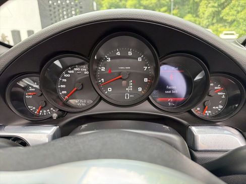 Used 2016 Porsche 911 Carrera Black Edition RWD image 34
