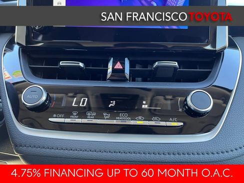 Certified 2023 Toyota Corolla XLE image 28