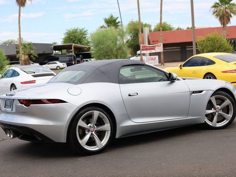 Used 2019 Jaguar F-TYPE R-Dynamic RWD image 62