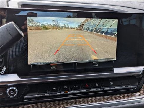 Used 2023 GMC Sierra 1500 SLE image 14