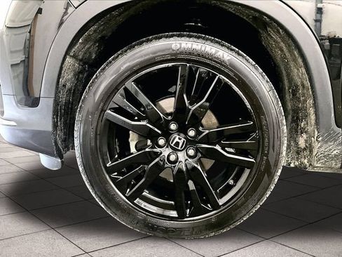 Used 2020 Honda Pilot Touring image 9