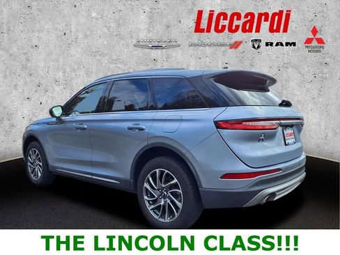 Used 2022 Lincoln Corsair AWD w/ Equipment Group 101A image 3