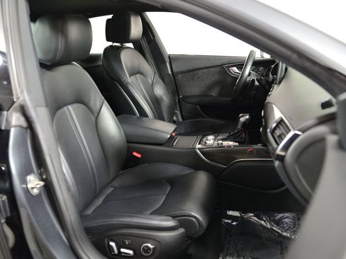 Used 2017 Audi S7 Premium Plus w/ S7 Sport Package image 18