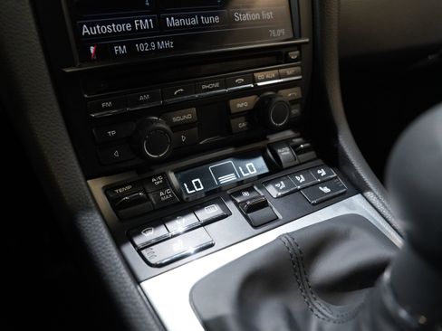 Used 2014 Porsche Cayman RWD image 33