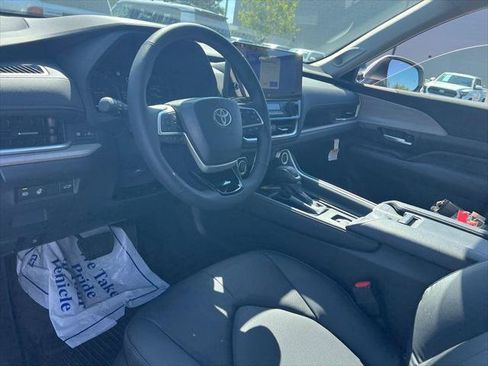 Certified 2026 Toyota Grand Highlander FWD image 10