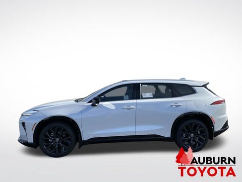New 2026 Toyota Crown Signia AWD/4WD image 4