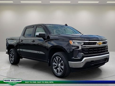 Used 2024 Chevrolet Silverado 1500 LT AWD/4WD image 1