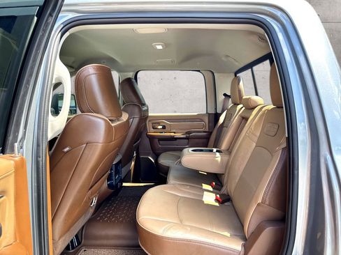 Used 2023 RAM 3500 Limited image 9