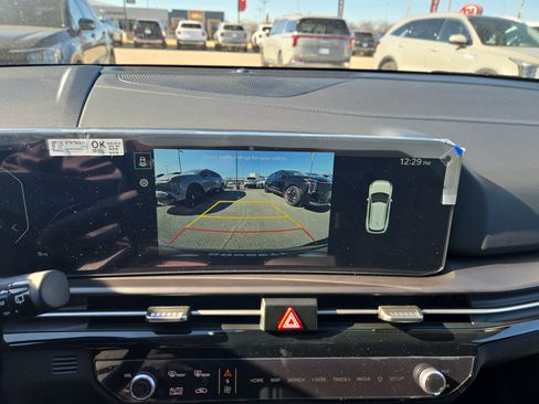 New 2026 Kia Sportage SX image 11