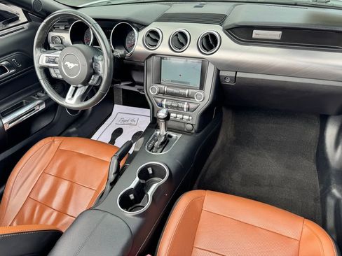 Used 2018 Ford Mustang GT Premium RWD image 15