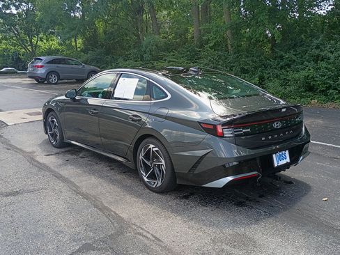 Used 2024 Hyundai Sonata SEL w/ Convenience Package FWD image 5