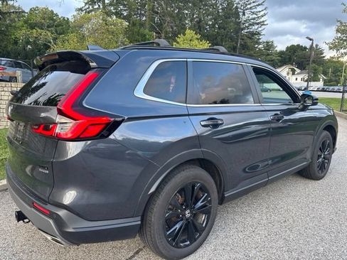Used 2025 Honda CR-V Sport Touring image 8
