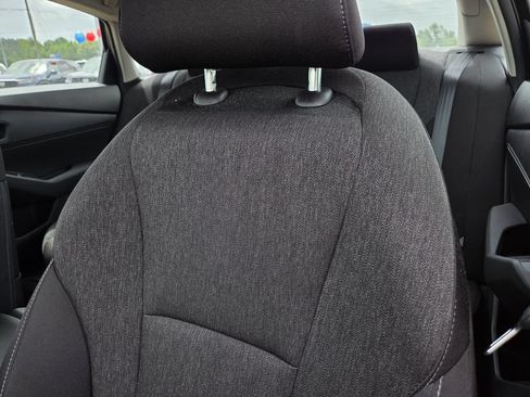 Used 2023 Honda Accord LX image 14
