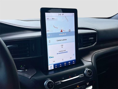 Used 2020 Ford Explorer Platinum w/ Premium Technology Package image 13