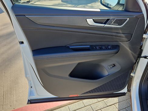 New 2026 Volkswagen Atlas Cross Sport SEL Premium R-Line image 16