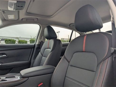 New 2025 Nissan Sentra SR w/ SR Premium Package image 14