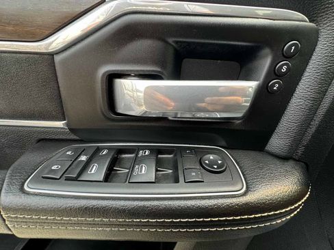 Used 2022 RAM 2500 Laramie AWD/4WD image 24