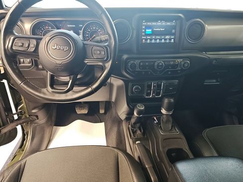 Used 2021 Jeep Gladiator Sport AWD/4WD image 10
