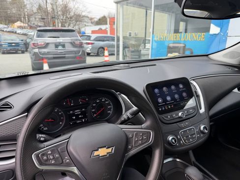 Used 2023 Chevrolet Malibu LT image 20