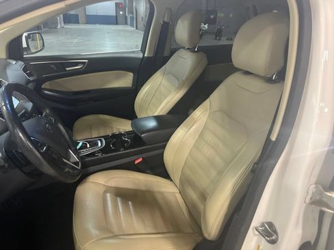 Used 2016 Ford Edge SEL w/ Equipment Group 201A AWD/4WD image 13