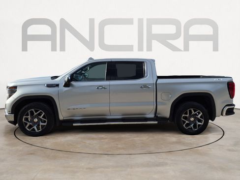Used 2022 GMC Sierra 1500 SLT AWD/4WD image 6