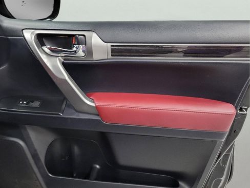 Used 2023 Lexus GX 460 Premium image 14