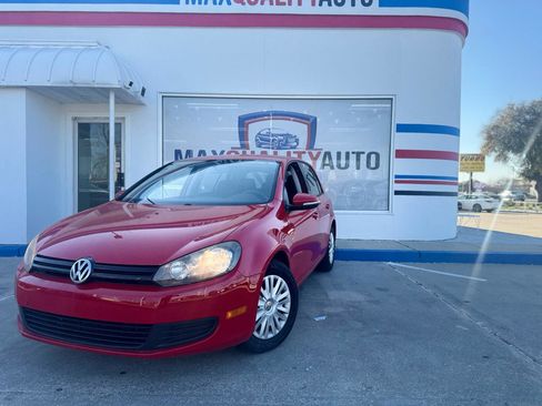 Used 2013 Volkswagen Golf 2.5L Conv & Sunroof 4 Door PZE image 2