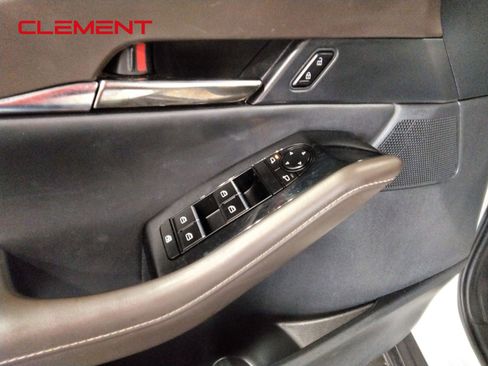 Used 2023 MAZDA CX-30 AWD 2.5 S w/ Premium Package image 24