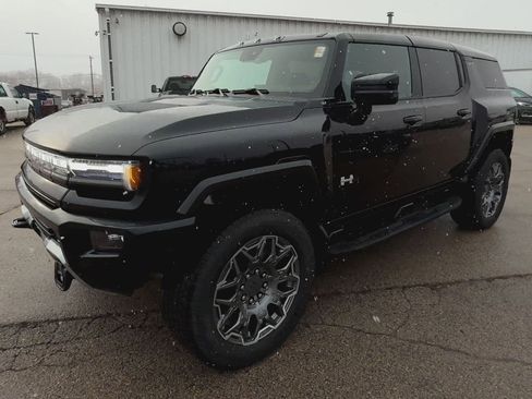 New 2025 GMC Hummer EV 3X image 4
