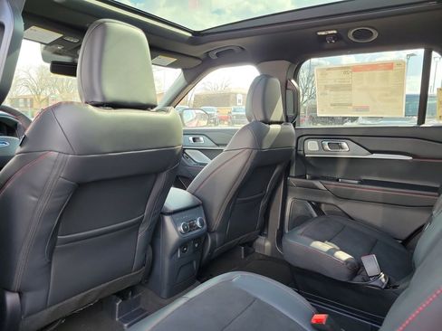 New 2026 Ford Explorer ST w/ Sun And Sound Package image 15