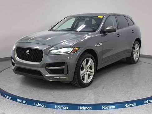 Used 2017 Jaguar F-PACE R-Sport image 1