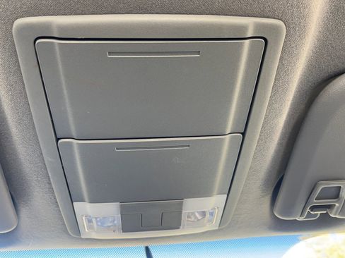 Used 2016 Ford F250 XL w/ Power Equipment Group image 36