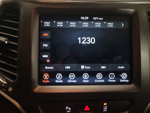 Used 2021 Jeep Cherokee Trailhawk w/ Trailer Tow Group image 25