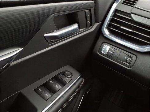 New 2026 GMC Acadia Elevation w/ Black Edition image 10