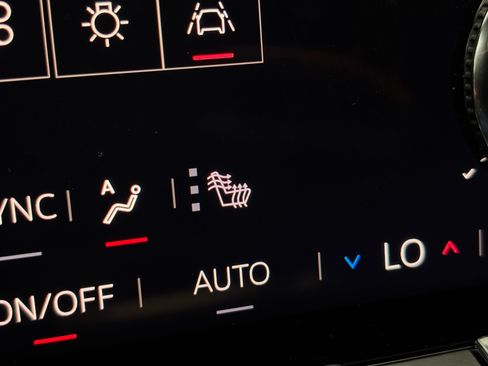 New 2027 GMC Terrain Elevation w/ Elevation Premium Package AWD/4WD image 5