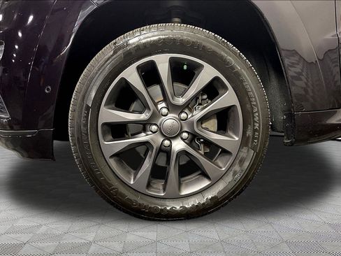 Used 2019 Jeep Grand Cherokee High Altitude AWD/4WD image 34